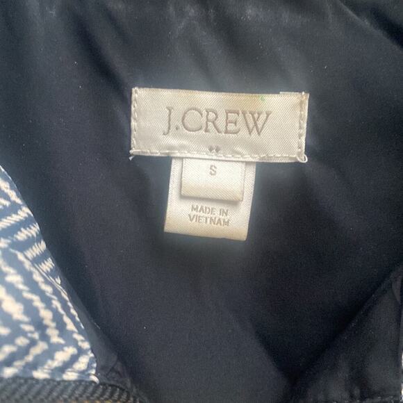 J.Crew Herringbone Gray and Black Puffer Vest Size Small - Picture 4 of 8
